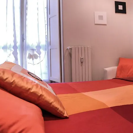 Apartamento Blu Magenta - A Due Passi Da Porta Nuova Turín